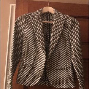 Amanda + Chelsea Short Blazer